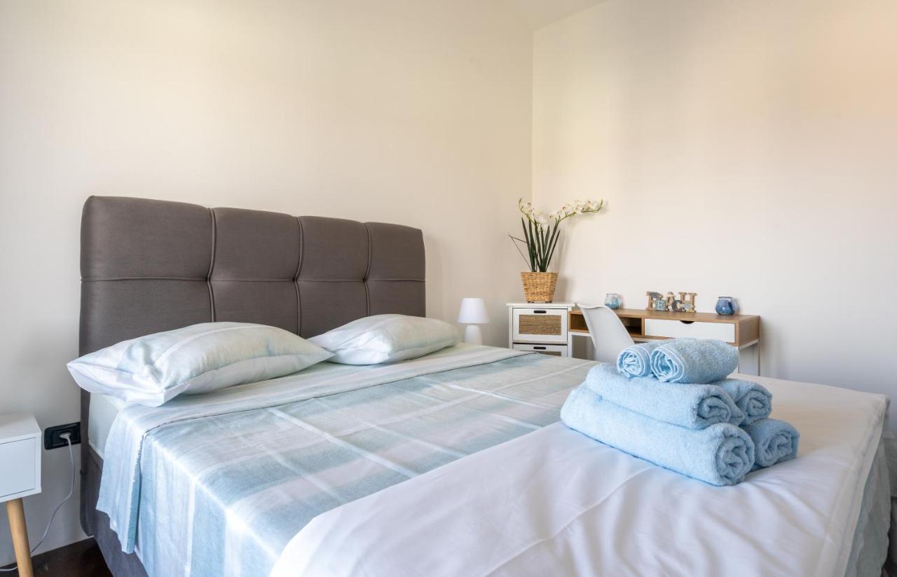 Apartment Penthouse Gea *
