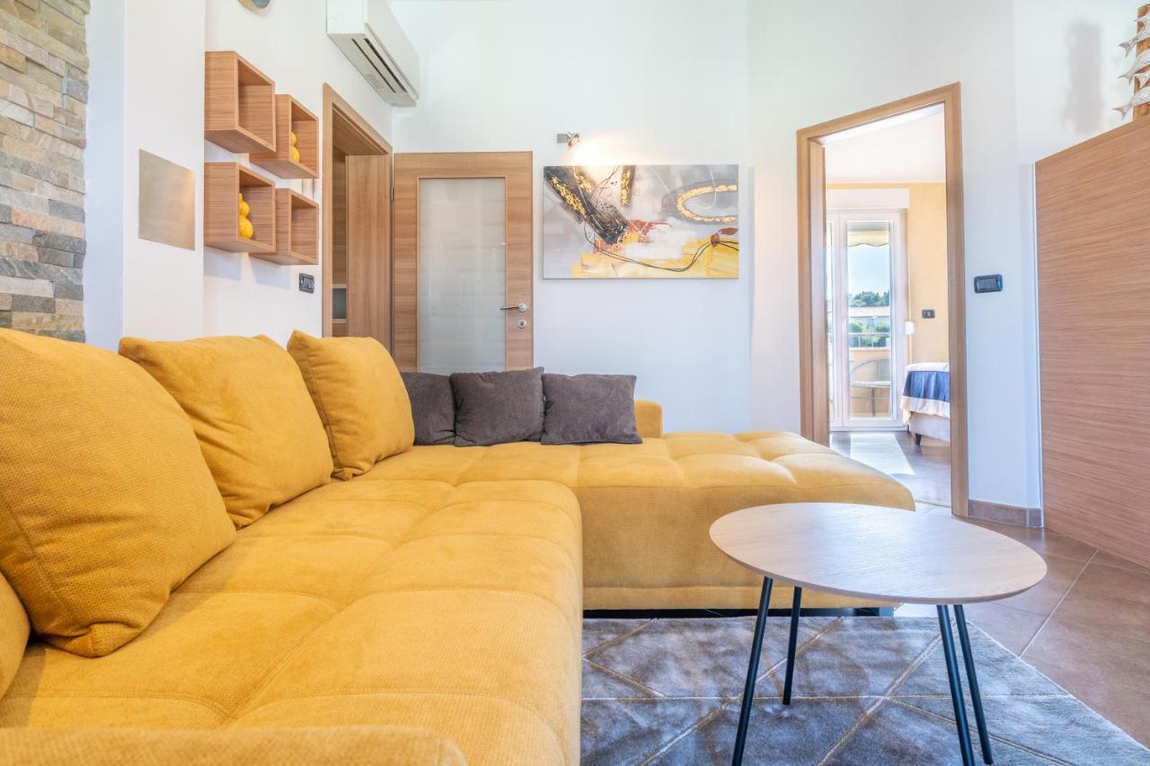 Penthouse Gea Apartment Premantura