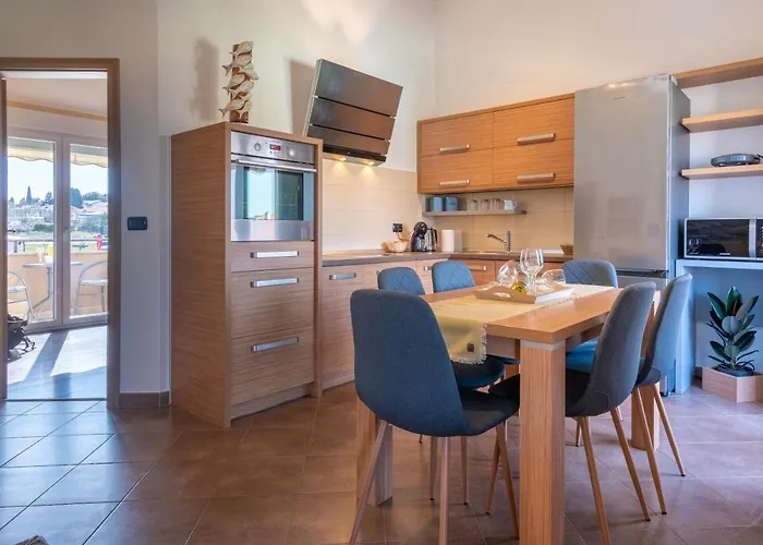 Penthouse Gea